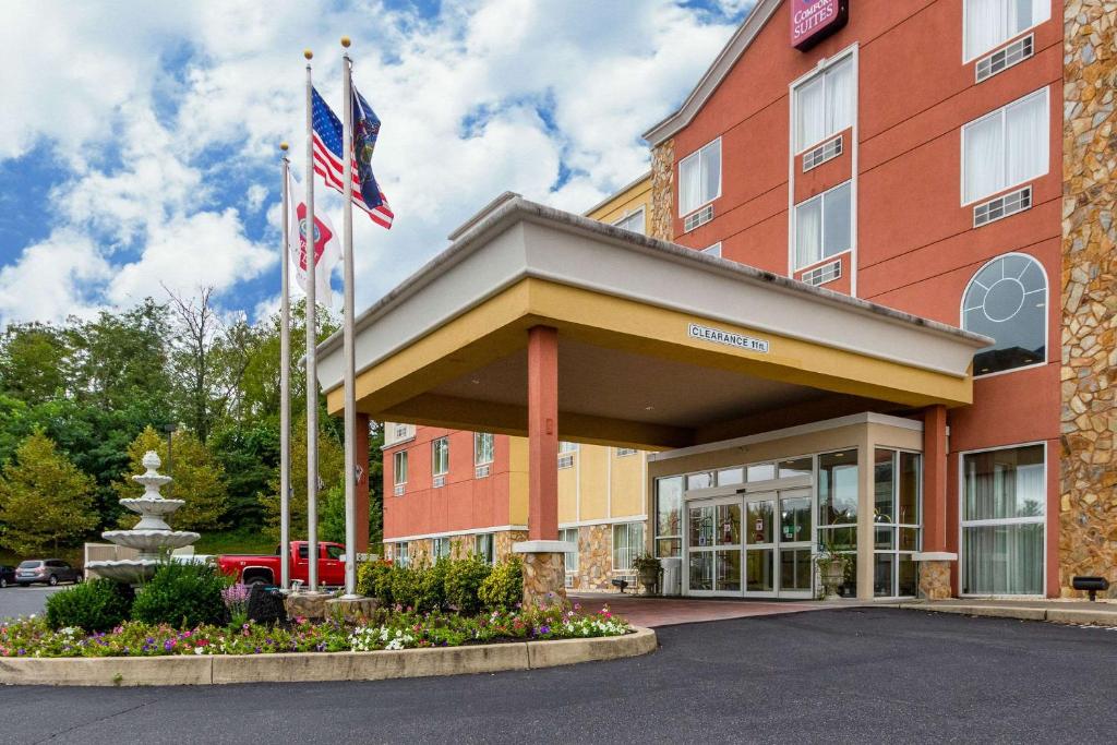 Comfort Suites Near Gettysburg Battlefield Visitor Center Main image 1