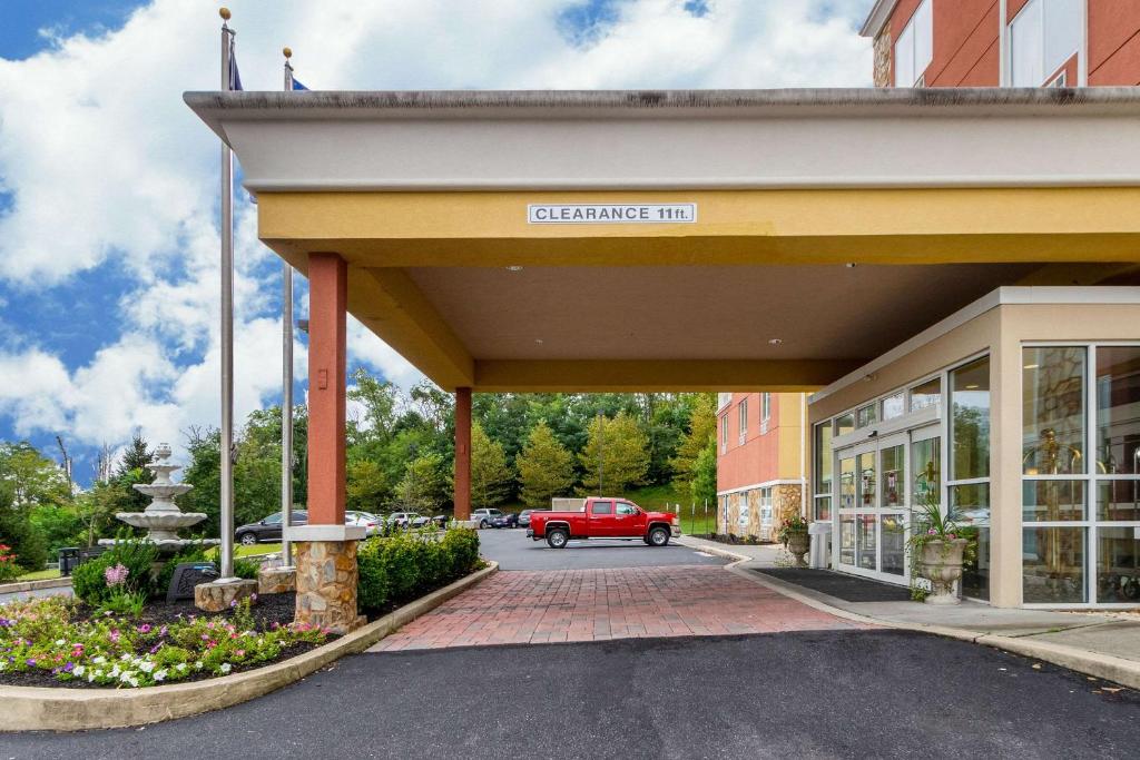 Comfort Suites Near Gettysburg Battlefield Visitor Center image 18